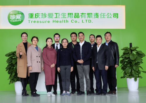 生活用纸委员会走访考察重庆卫生用品企业之二 重庆珍爱卫生用品有限责任公司与重庆礼仪